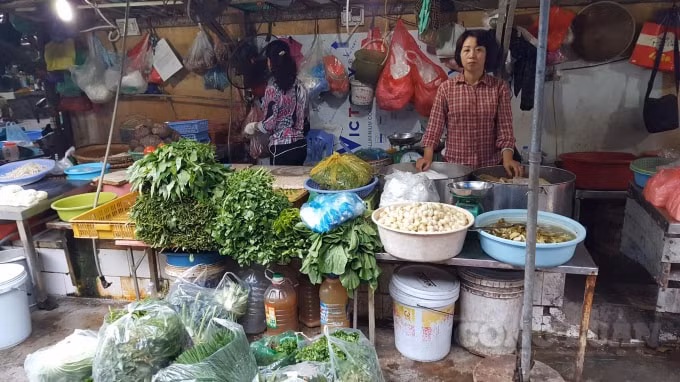 Cà chua và bí là mặt hàng đang tăng mạnh. (Ảnh: Việt Vũ)