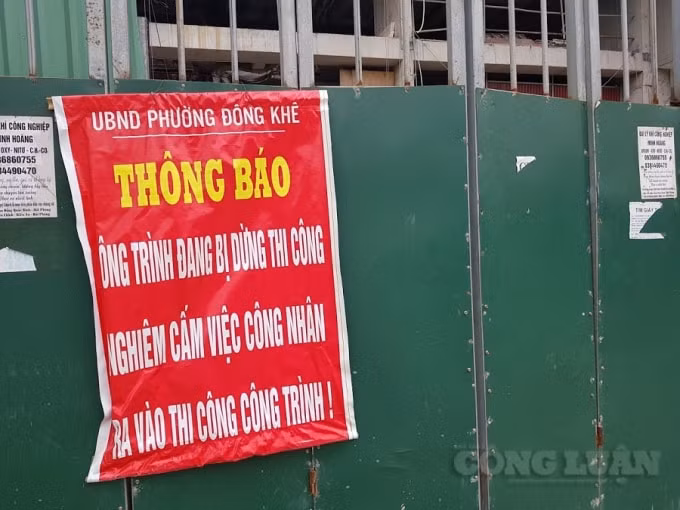 UBND phường Đông Khê sau khi để doanh nghiệp xây dựng 15 tầng không phép mới quyết liệt ngăn chặn thi công hoàn thiện công trình.