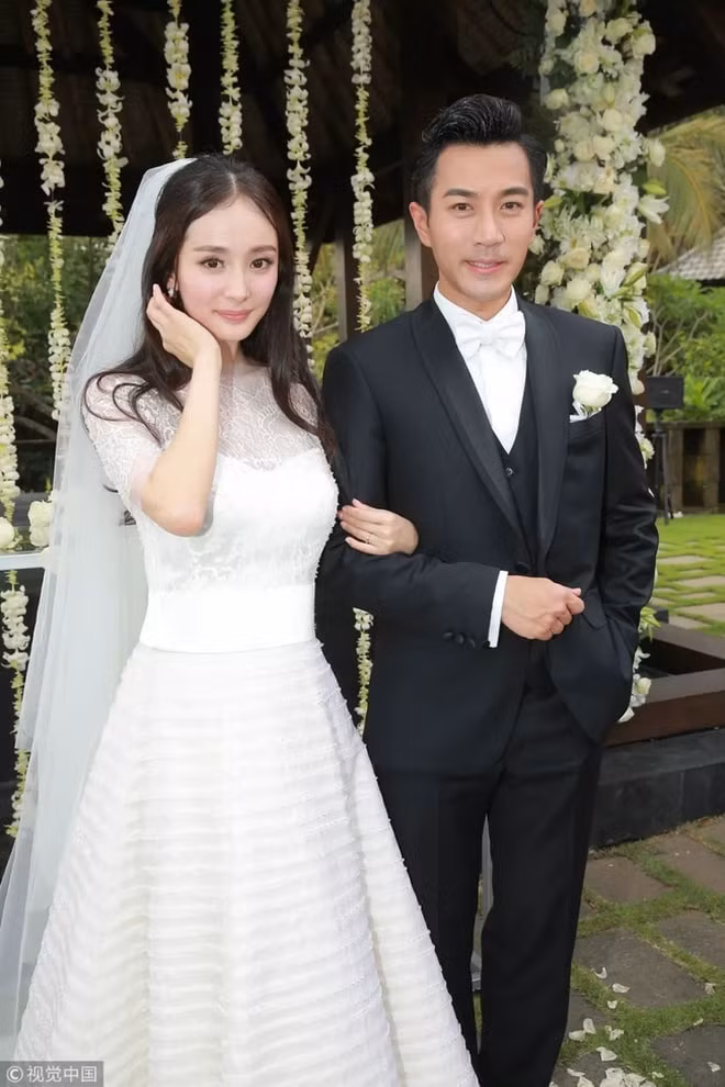 Dịch Mịch và Lưu Khải Uy ly hôn sau 5 năm bên nhau.