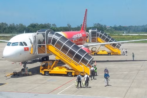 Đây là lần thứ 3, Nghệ An cử đoàn công tác y, bác sĩ tăng viện cho các địa phương có dịch Covid-19.