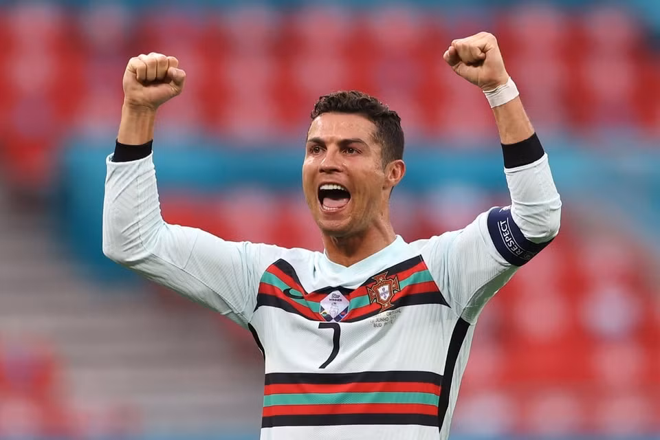 Tiền đạo Ronaldo chỉ cần 4 trận để giành danh hiệu cá nhân ở Euro 2020. Ảnh: Reuters