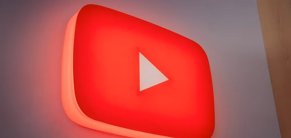 youtube khac phuc su co khi xoa nham kenh va cam tai khoan hinh 1