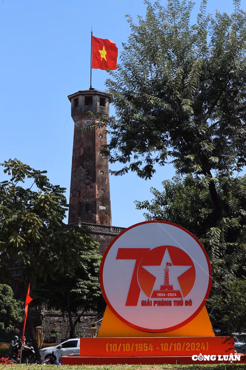 ha noi chuan bi le ky niem ngay giai phong trong tiet thu mat diu hinh 8