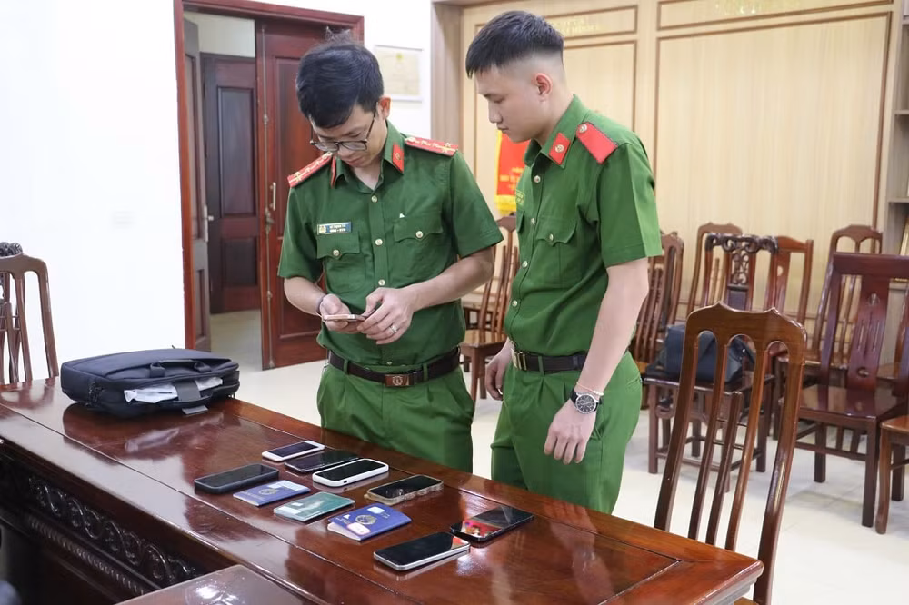 bat 5 doi tuong loi keo dau tu tien ao chiem doat tai san xuyen quoc gia hinh 2