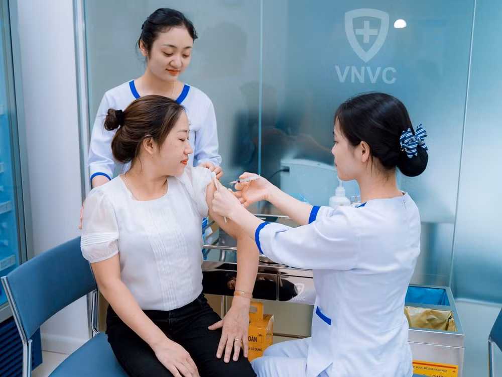 vnvc va sanofi ky ket huong den hop tac san xuat vac xin tai viet nam hinh 5