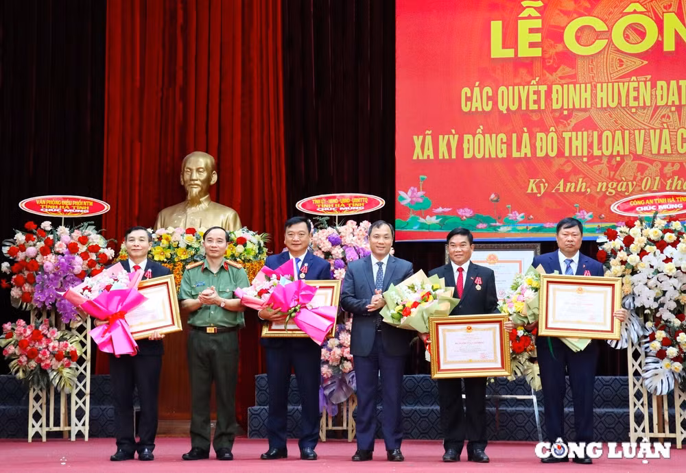huyen ky anh ha tinh duoc cong nhan dat chuan nong thon moi hinh 2