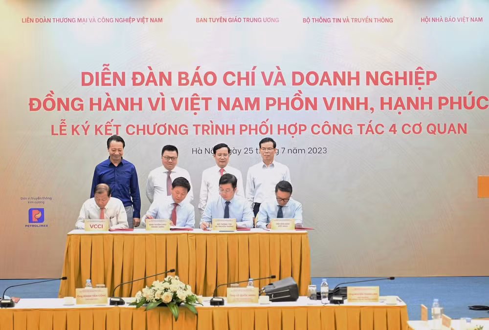 bao chi doanh nghiep tao xung luc moi trong dong hanh hop tac hinh 1
