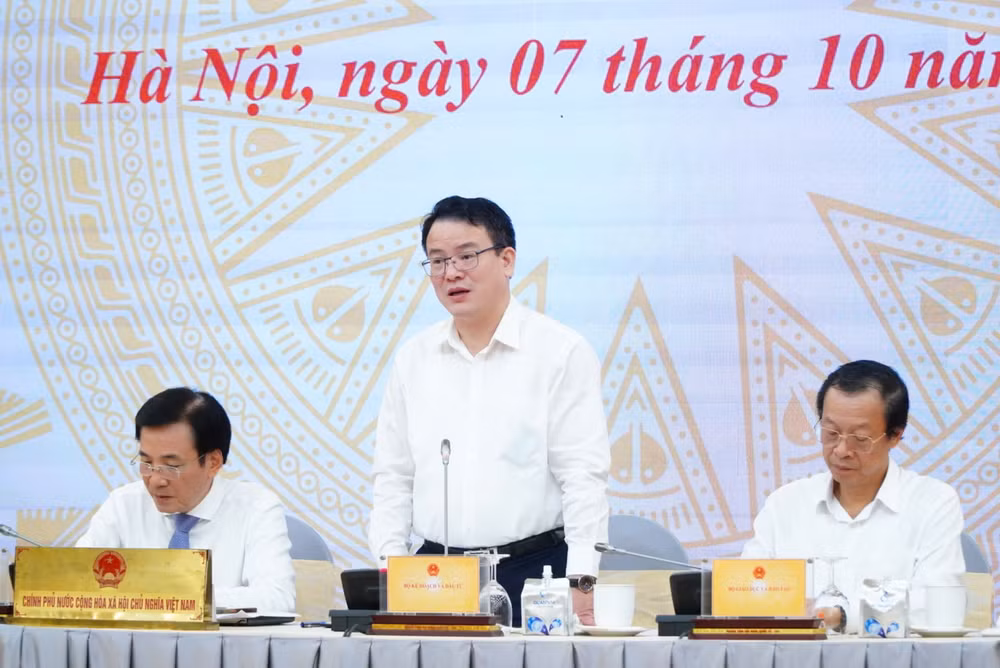 vi sao viet nam bi anh huong bao lu lon nhung tang truong van cao hinh 1