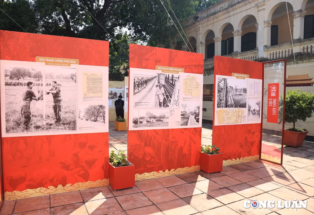 trung bay nhieu tai lieu luu tru ha noi va nhung cua o hinh 2