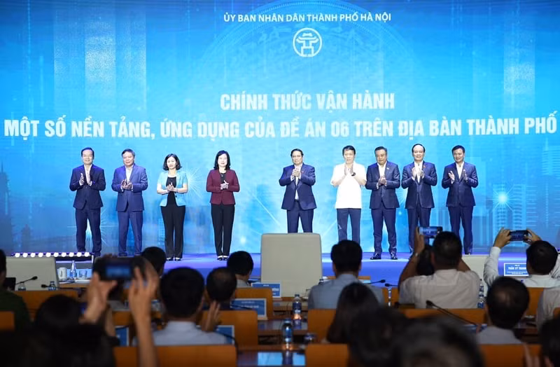 70 nam ha noi hanh trinh chuyen minh va khat vong vuon xa hinh 5