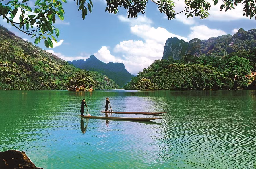 hap dan du lich ho ba be bac kan hinh 1