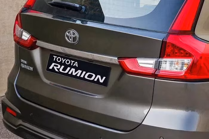 toyota rumion 2023 vua trinh lang gia gan 400 trieu hinh 4