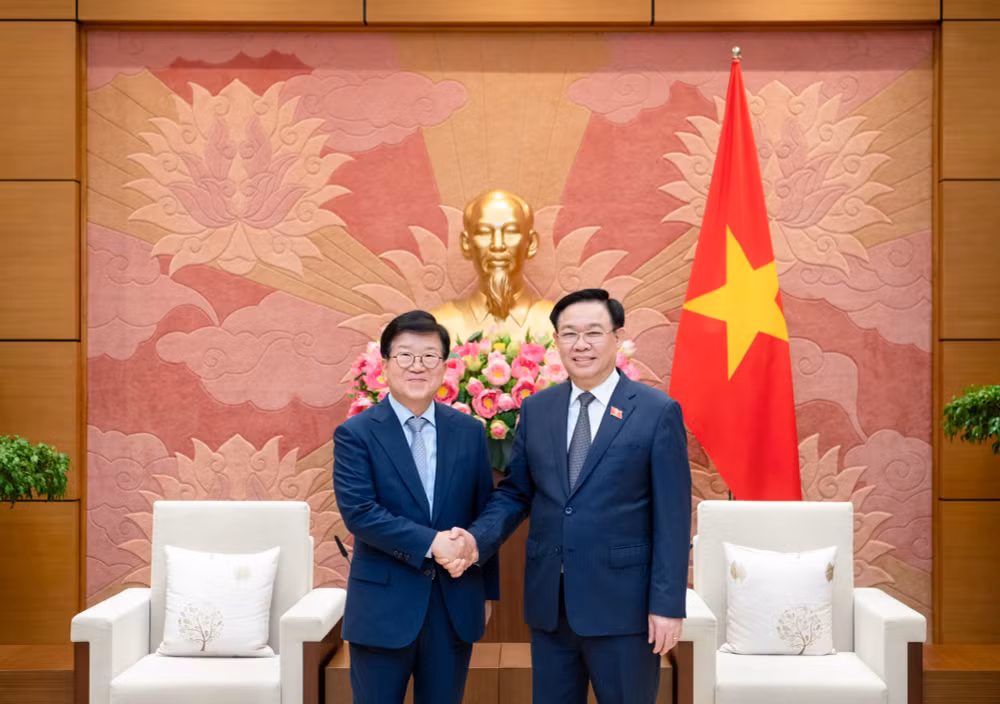 chu tich quoc hoi vuong dinh hue tiep nguyen chu tich quoc hoi han quoc park byeong seug hinh 1