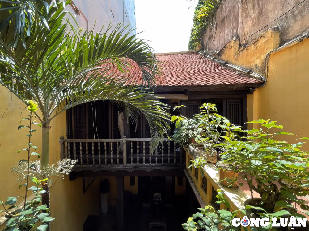 doc dao voi kien truc ngoi nha co hon 130 nam tuoi giua long ha noi hinh 7