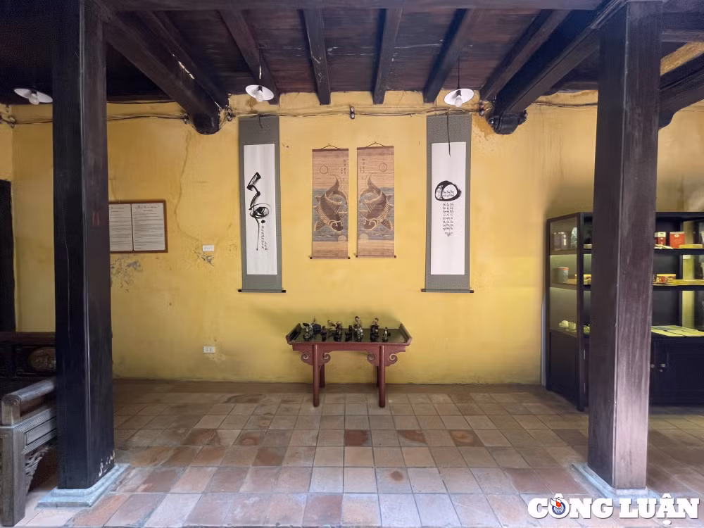 doc dao voi kien truc ngoi nha co hon 130 nam tuoi giua long ha noi hinh 11