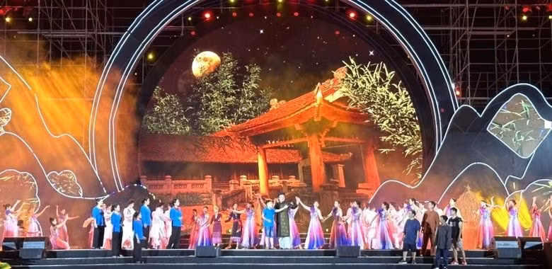 festival dan ca vi giam nghe tinh 2023 toa sang tinh hoa hinh 1