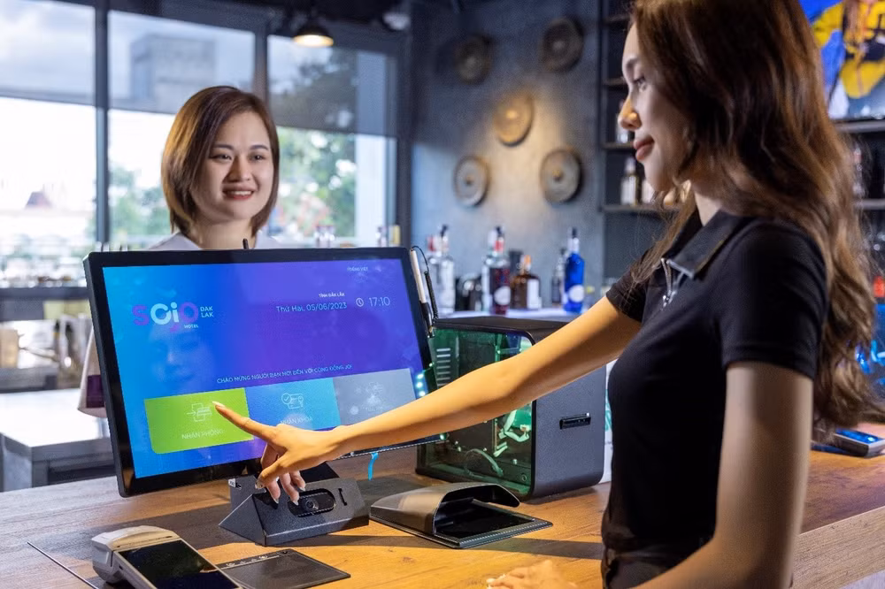 sojo hotels duoc ton vinh nho chuyen doi so vi moi truong hinh 2