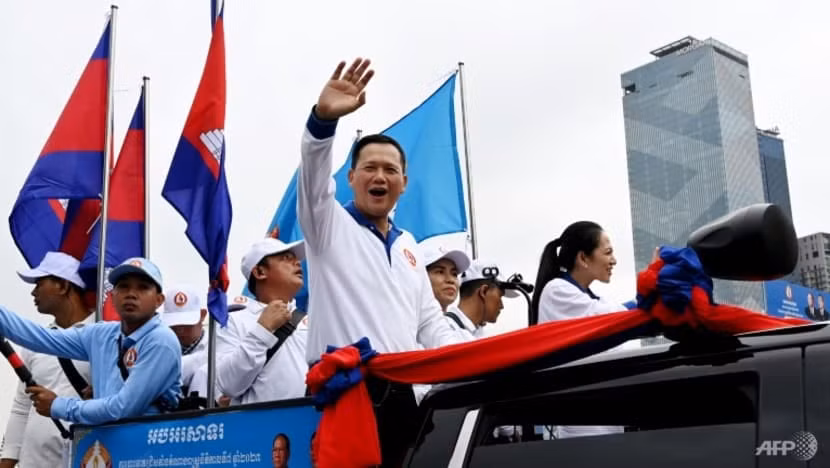 nguoi dan campuchia di bau cu hinh 1