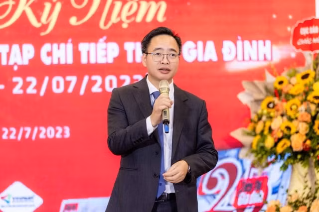 25 namtap chi tiep thi gia dinh chang duong voi nhung dau an dac biet hinh 2