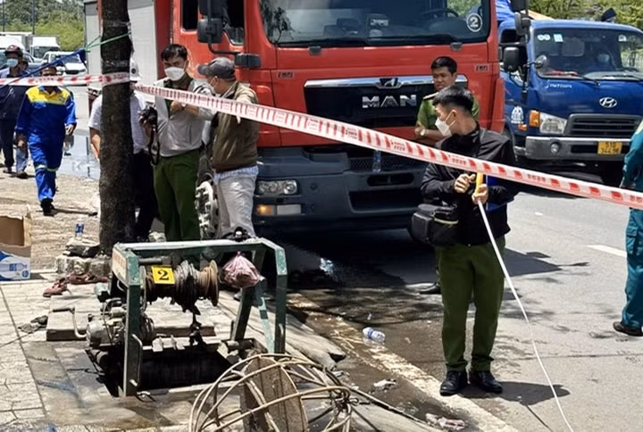 mot cong nhan tu vong khi dang nao vet trong cong thoat nuoc o tp hcm hinh 2