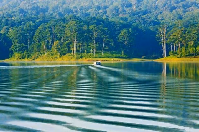 unesco cong nhan ho tuyen lam la khu du lich tieu bieu chau a thai binh duong hinh 1