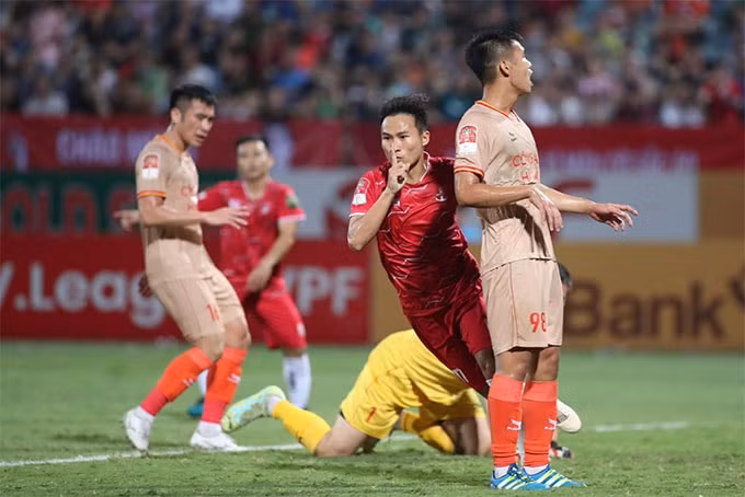 thua hai phong cong an ha noi hut hoi trong cuoc dua vo dich vleague hinh 1