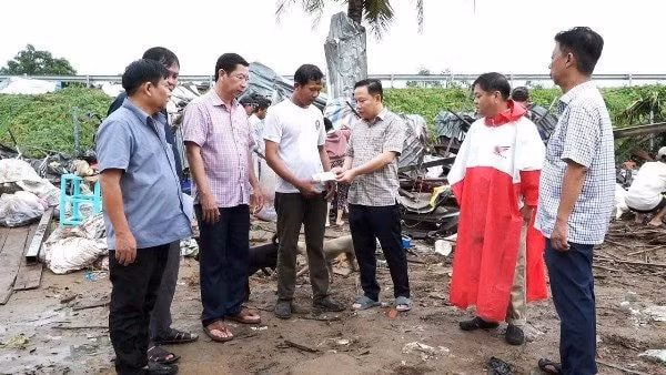 kien giang loc xoay lam toc mai 10 can nha va 5 nha bi sap hoan toan hinh 2