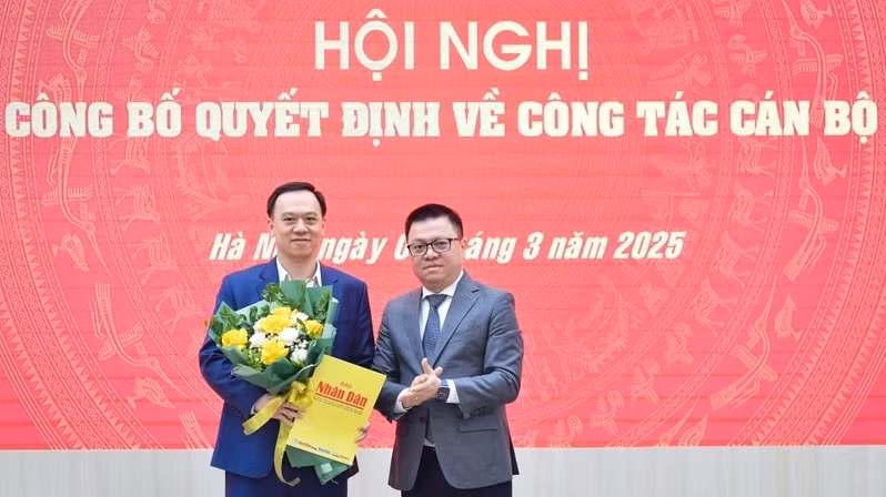 bao nhan dan to chuc hoi nghi cong bo quyet dinh ve cong tac can bo hinh 1