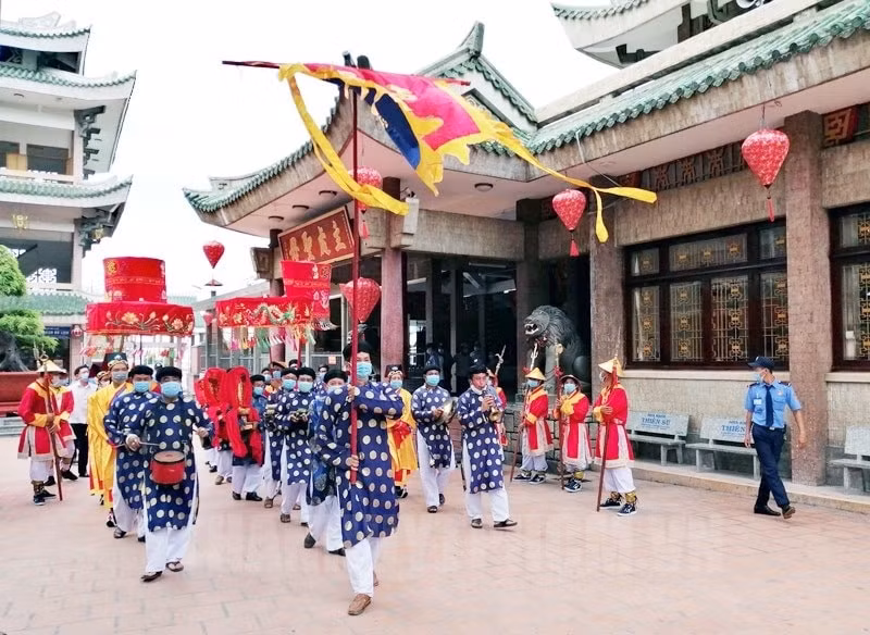 ngay 19 3 le hoi via ba chua xu nui sam don bang ghi danh cua unesco hinh 1