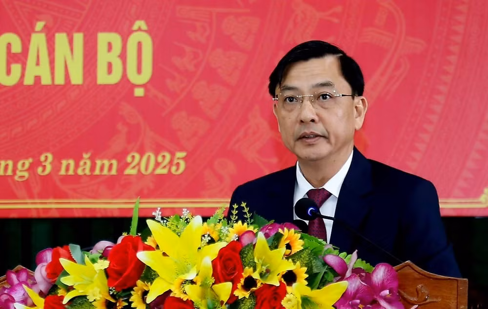 dong chi tran viet ha nhan nhiem vu bi thu thanh uy ha tinh hinh 3