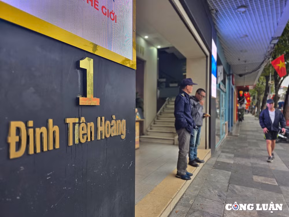 can canh toa nha ham ca map sap bi pha bo hinh 2