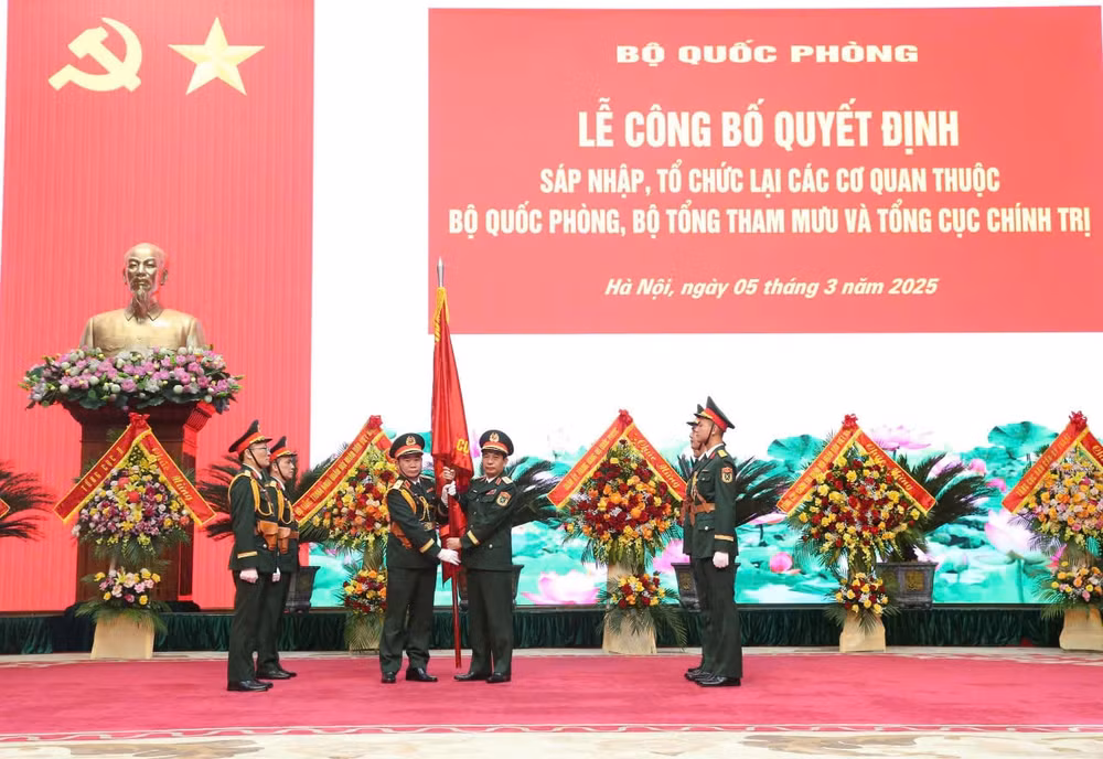 cong bo quyet dinh sap nhap to chuc lai cac co quan thuoc bo quoc phong hinh 3