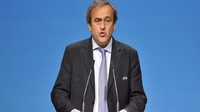 cuu chu tich fifa joseph blatter va huyen thoai michel platini lai ra hau toa hinh 2