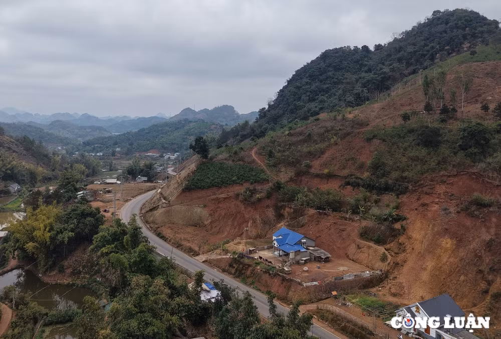 tiem an nguy co sat lo tai nan giao thong tren duong tranh thanh pho son la hinh 3