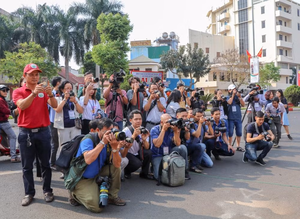 co gan 300 phong vien nha bao dang ky tac nghiep le hoi ca phe buon ma thuot lan thu 9 hinh 1