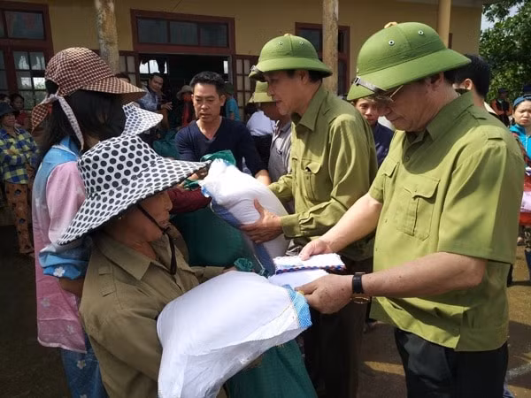 Việc tổ chức chương trình thiện nguyện kịp thời, là hoạt động thiết thực nhằm chia sẻ khó khăn với đồng bào miền Trung đang chịu thiệt hại nặng nề do mưa lũ gây ra