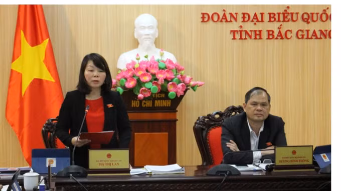 Đại biểu Quốc hội Hà Thị Lan (đoàn Bắc Giang).