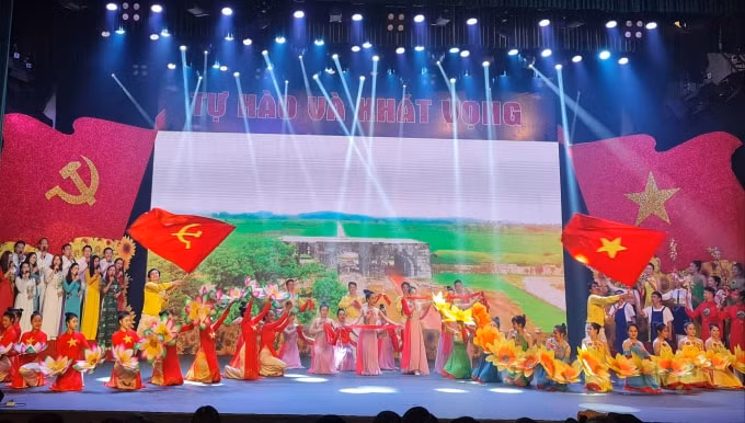 Với chủ đề 