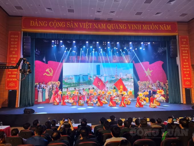 Đại hội Đảng bộ tỉnh Thanh Hóa lần thứ XIX, nhiệm kỳ 2020 – 2025, diễn ra từ 27-29/10.