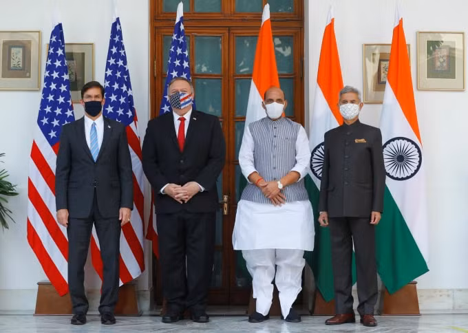 Ngoại trưởng Pompeo, Bộ trưởng Quốc phòng Esper và hai người đồng cấp bên phía Ấn Độ - Ảnh: Reuters
