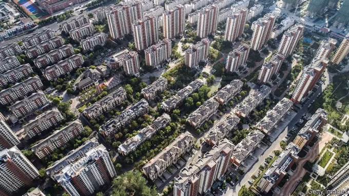 Tập đoàn bất động sản lớn nhất Trung Quốc liệu có quá lớn để bị sụp đổ. Ảnh: Getty