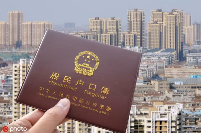 Đại dịch COVID-19 đang đẩy nhanh tốc độ cải cách hành chính tại Trung Quốc - Ảnh: Xinhua
