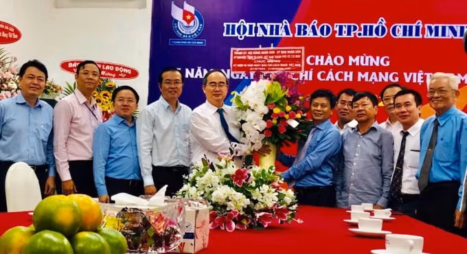 Hội Nhà báo TP.HCM luôn nhận được sự quan tâm, hỗ trợ từ lãnh đạo Đảng, Chính quyền và nhân dân TP.HCM.