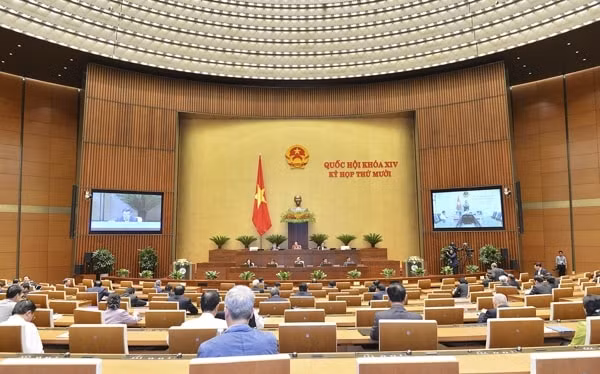 Phiên làm việc chiều ngày 20/10 của Kỳ họp thứ 10, Quốc hội khóa XIV. Ảnh: Cổng TTĐT Quốc hội