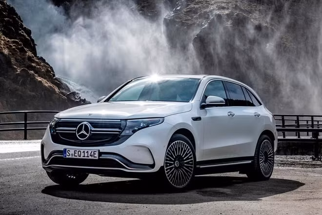 Doanh số xe Mercedes-Benz đang tăng trưởng trở lại.