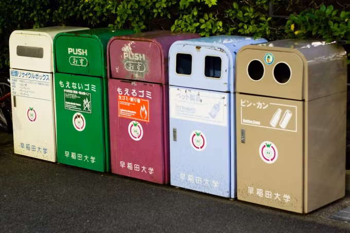 Cách phân loại rác ở đất nước Mặt trời mọc. Ảnh TL
