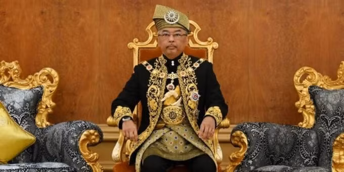 Quốc vương Malaysia Al-Sultan Abdullah bác bỏ yêu cầu áp lệnh khẩn cấp để ngăn chặn sự lây lan của đại dịch COVID-19 - Ảnh: AFP