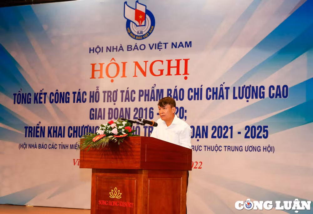 ho tro kip thoi hoi vien nha bao co them nhieu tac pham bao chi chat luong cao hinh 2