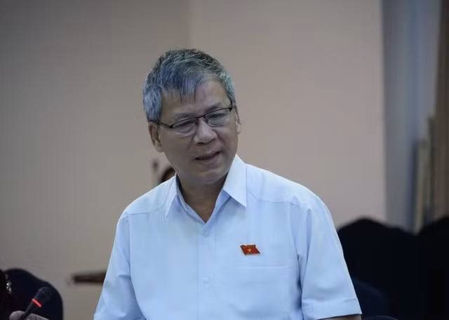 tranh cai viec bac si nuoc ngoai hanh nghe tai viet nam phai thanh thao tieng viet hinh 1