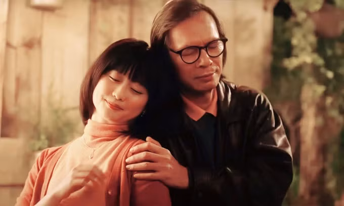 nha san xuat em va trinh xin loi ba michiko yoshii hinh 3
